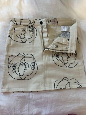 Ag Adriano Goldschmied Cream Skirt with Black Line Art